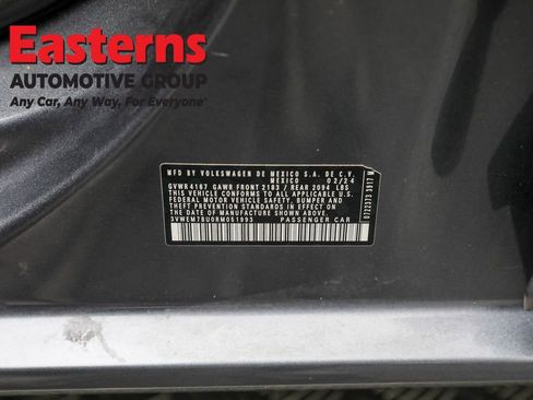 Used 2024 Volkswagen Jetta SE image 33