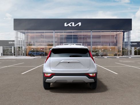 New 2026 Kia Niro LX FWD image 5