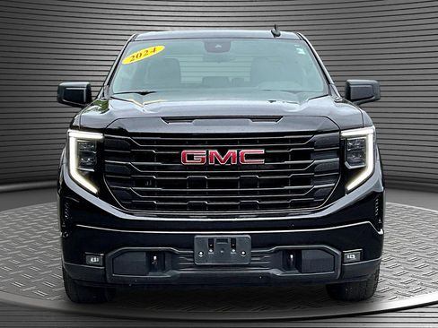 Used 2024 GMC Sierra 1500 Elevation AWD/4WD image 2