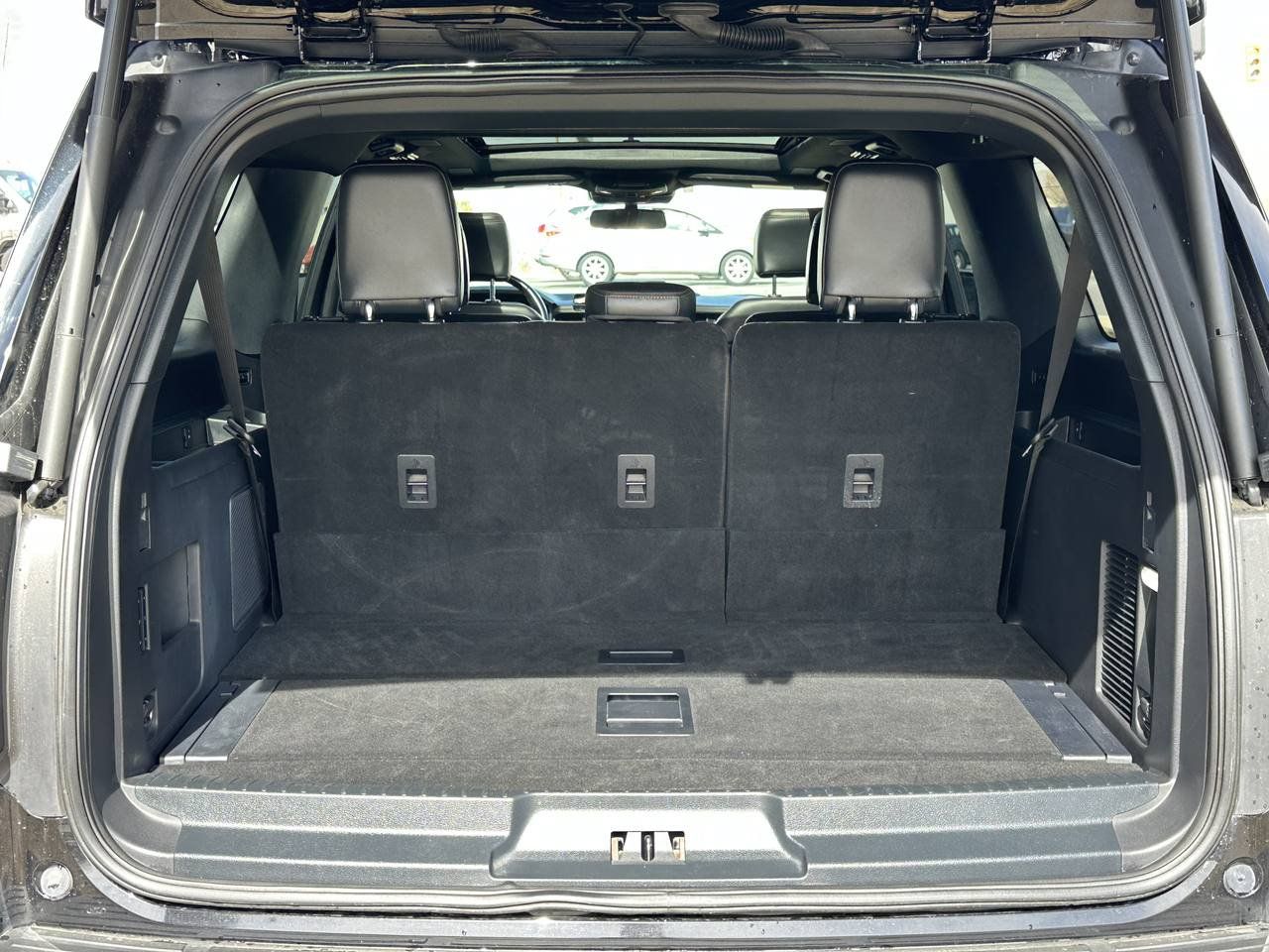 Used 2024 Ford Expedition Max Platinum AWD/4WD image 29