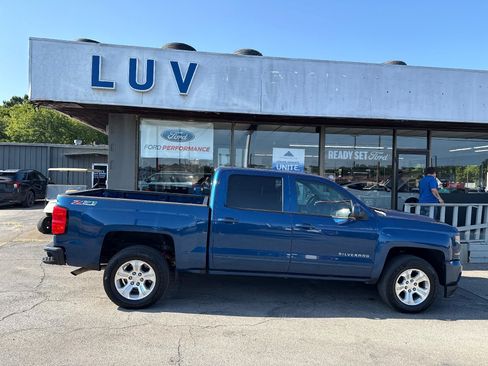 Used 2016 Chevrolet Silverado 1500 LT w/ All Star Edition AWD/4WD image 2