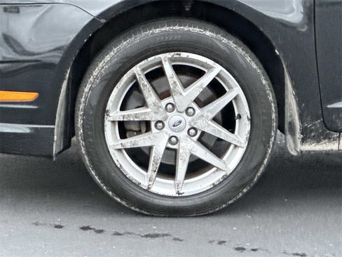 Used 2010 Ford Fusion SEL image 9