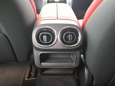 New 2026 Mercedes-Benz GLC 300 4MATIC image 27