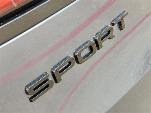 New 2026 Land Rover Range Rover Sport Dynamic SE image 8
