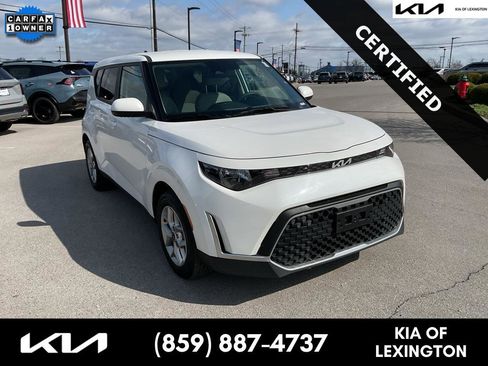 Certified 2025 Kia Soul LX w/ LX Technology Package FWD image 1
