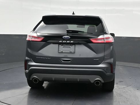 Used 2021 Ford Edge Titanium AWD/4WD image 4