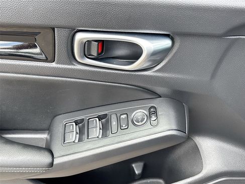 Used 2022 Honda Civic EX-L image 17