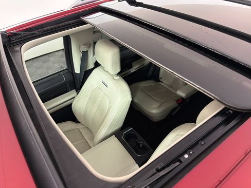 Used 2019 Ford Expedition Platinum AWD/4WD image 9