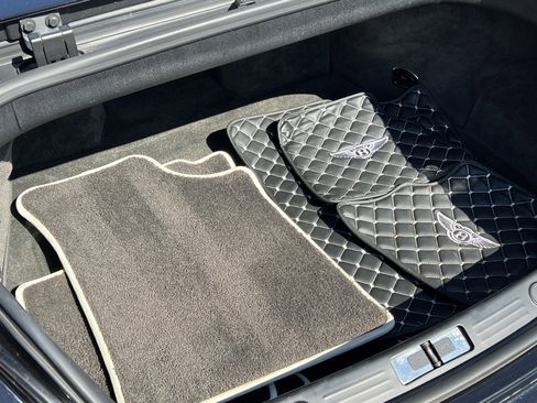 Used 2011 Bentley Continental GTC image 19