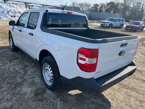 Used 2025 Ford Maverick XL image 9