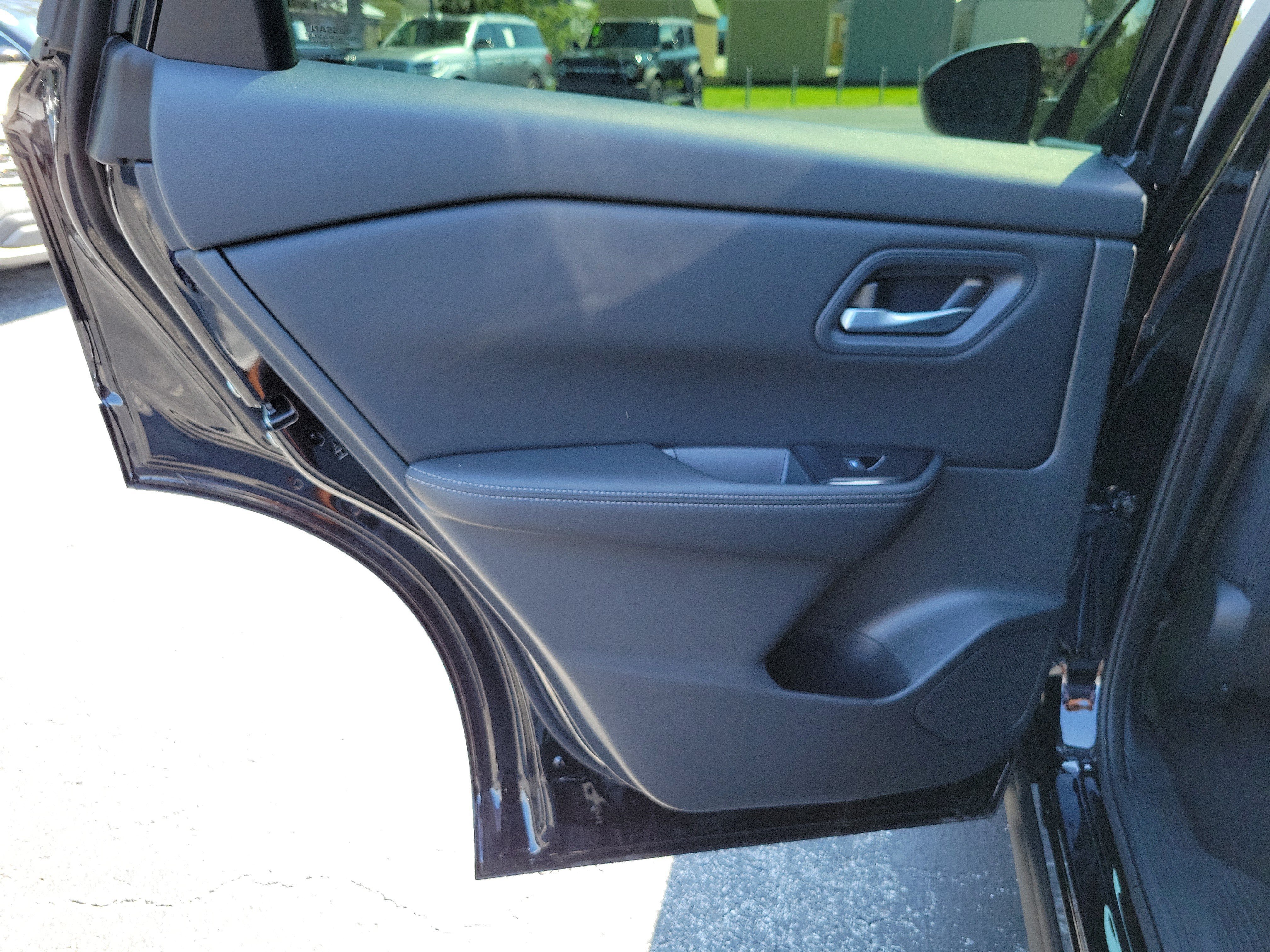 Used 2026 Nissan Rogue SV FWD image 23