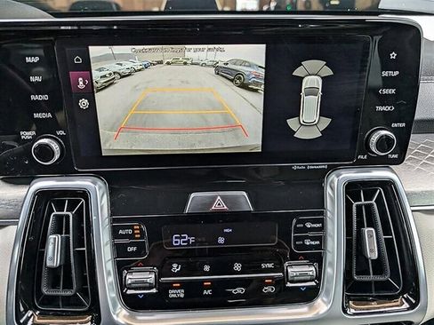 Used 2022 Kia Sorento SX AWD/4WD image 24