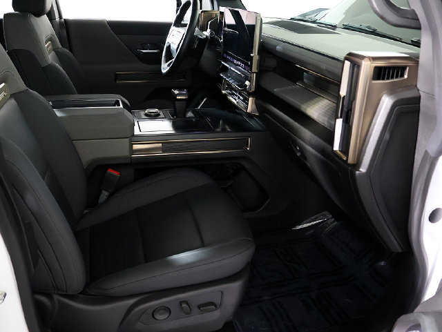 Used 2024 GMC Hummer EV 3X w/ LPO, Roof Cross Rail Package AWD/4WD image 35