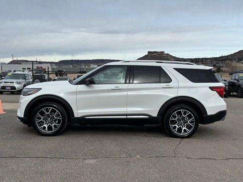Certified 2025 Ford Explorer Platinum w/ Ultimate Package image 2