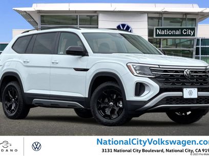 New 2025 Volkswagen Atlas Peak Edition SE