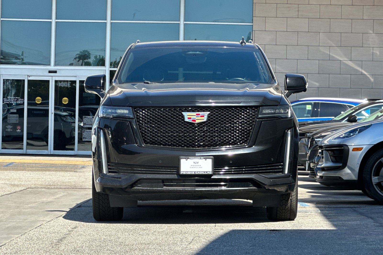 Used 2023 Cadillac Escalade Sport AWD/4WD image 9