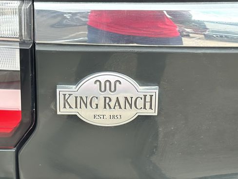 Used 2023 Ford Expedition King Ranch RWD image 12