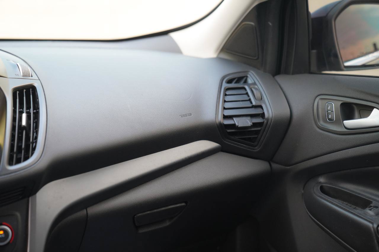 Used 2019 Ford Escape SE AWD/4WD image 28