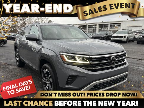 Used 2020 Volkswagen Atlas Cross Sport SEL Premium image 1