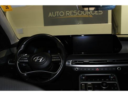 Used 2025 Hyundai Palisade SEL image 15