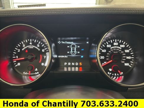 Used 2022 Ford Mustang Premium RWD image 17