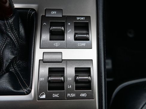 Used 2017 Lexus GX 460 Luxury image 31