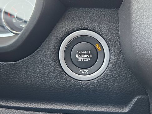 Used 2022 RAM 1500 Big Horn AWD/4WD image 19