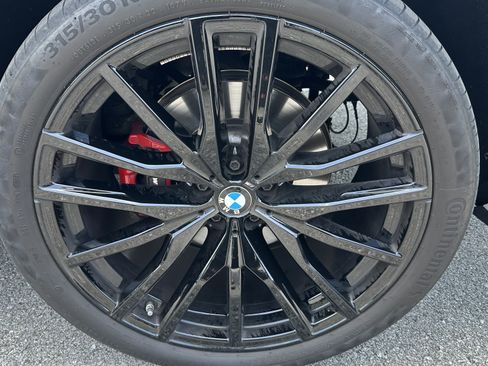 Used 2023 BMW X5 xDrive40i w/ Executive Package AWD/4WD image 13