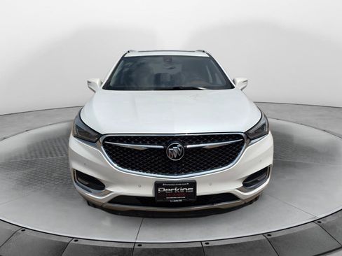 Used 2019 Buick Enclave Avenir w/ Avenir Technology Package AWD/4WD image 2