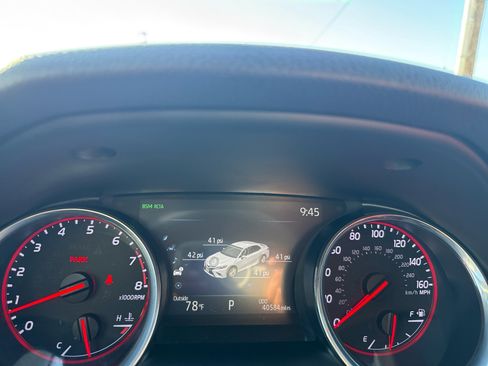 Used 2020 Toyota Camry XSE image 19