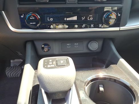 New 2026 Nissan Rogue SV FWD image 21