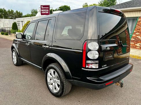 Used 2016 Land Rover LR4 HSE Silver Edition image 4