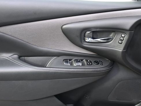 Used 2023 Nissan Murano SL image 22