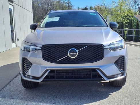 New 2026 Volvo XC60 B5 Plus w/ Climate Package AWD/4WD image 2