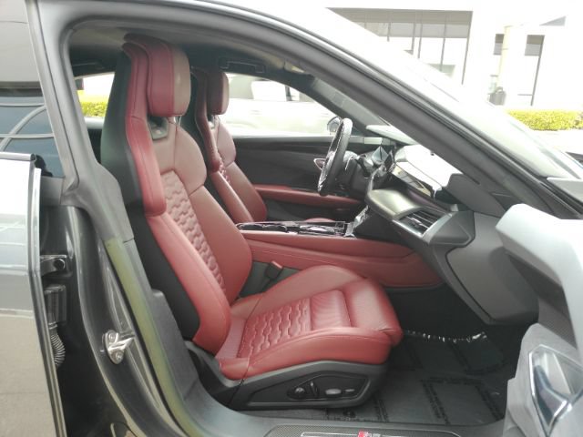 Used 2023 Audi RS e-tron GT w/ Ceramic Brake Package AWD/4WD image 21