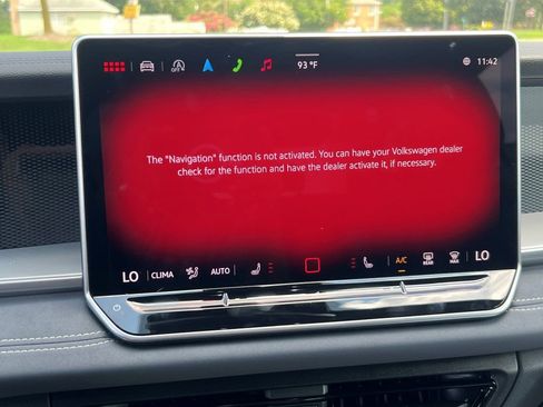 New 2025 Volkswagen Tiguan SE R-Line image 21