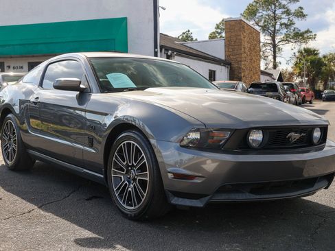 Used 2011 Ford Mustang GT Premium w/ Comfort Pkg image 18