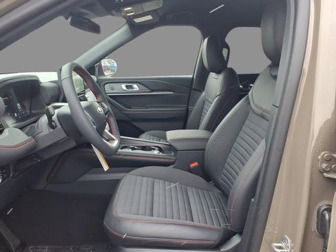 New 2026 Ford Explorer ST-Line image 19