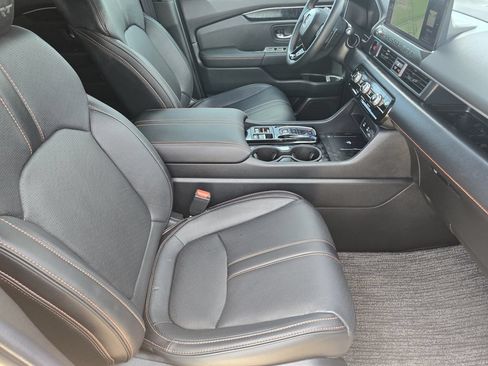 Used 2026 Honda Passport TrailSport Elite image 13