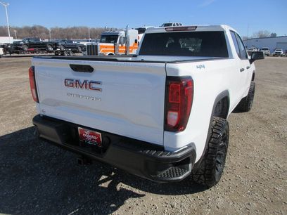 New 2026 GMC Sierra 1500 Pro w/ Pro Value Package