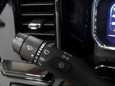 Used 2024 Chevrolet Silverado 1500 ZR2 w/ Technology Package image 17