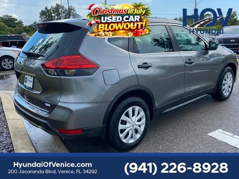 Used 2017 Nissan Rogue S FWD image 6