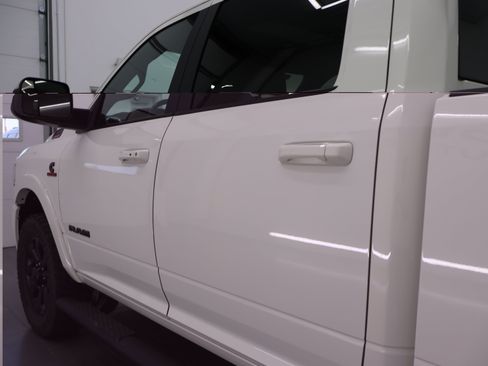 Used 2022 RAM 2500 Laramie w/ Night Edition AWD/4WD image 34