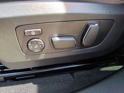 Used 2026 BMW X3 xDrive30i AWD/4WD image 17