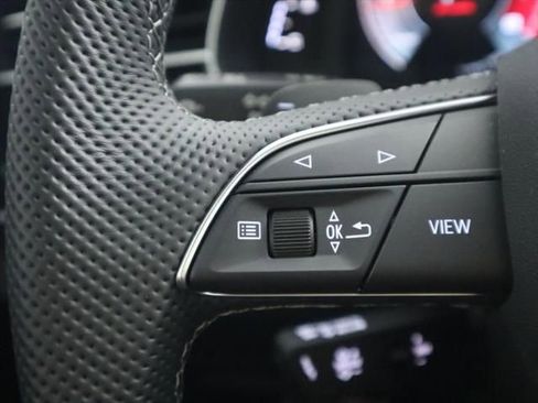 New 2025 Audi SQ7 Prestige image 12