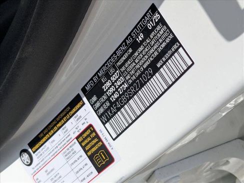 Certified 2025 Mercedes-Benz C 300 Sedan image 17