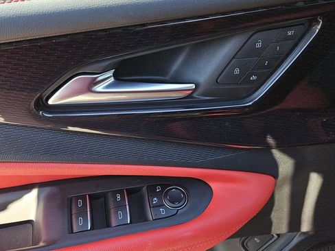 Used 2024 Chevrolet Blazer EV RS image 23