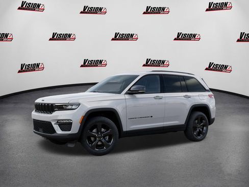 New 2025 Jeep Grand Cherokee Limited w/ Black Appearance Package image 2