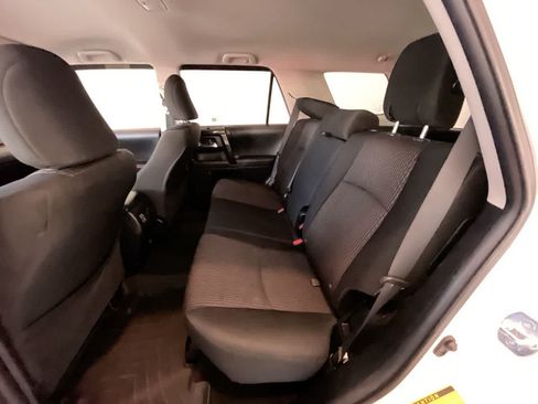 Used 2022 Toyota 4Runner TRD Off-Road AWD/4WD image 22
