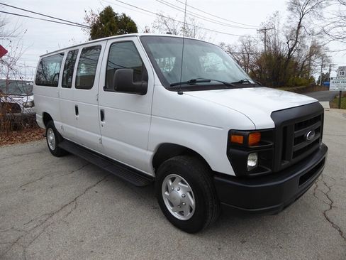 Used 2013 Ford E-350 and Econoline 350 XL image 1